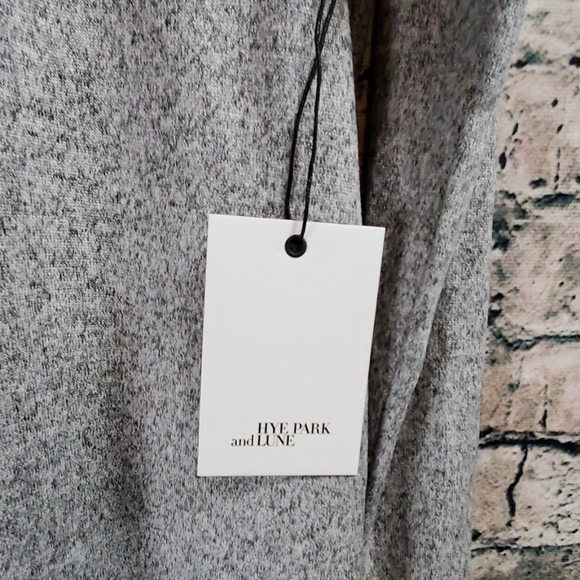 Hye Park and Lune | Heather Poncho Sweater - Picture 6 of 8